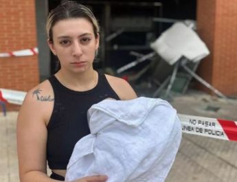 Grave incendio en un bar de Badajoz: el sistema de extinción no funcionó