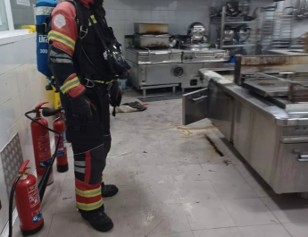 El fuego no avisa: la cocina del Hotel Nature Palace en Playa Blanca lanza un aviso a toda la hostelería