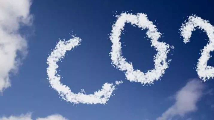 El CO₂: el gas que no se ve, pero lo salva todo