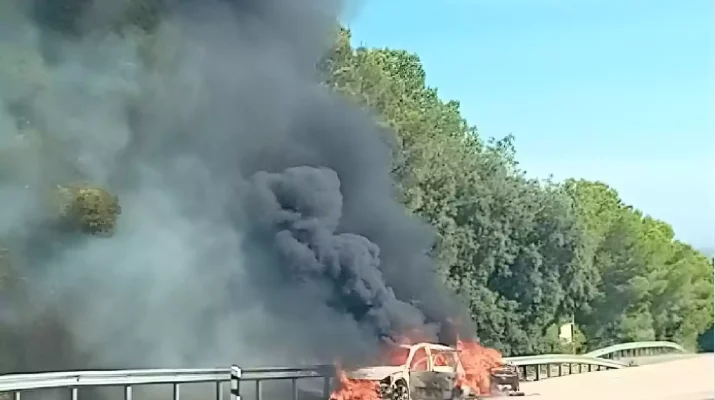 La N-240 arde en Montblanc: ¿Se hubieran podido evitar daños o minimizarlos con un extintor para coche?