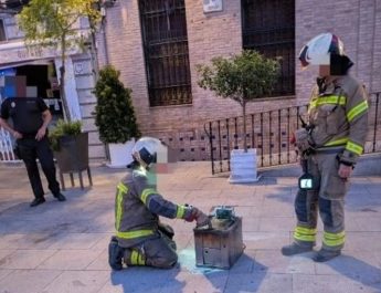 Incendio nocturno por freidora en bar de Santa Fe alarma a los vecinos