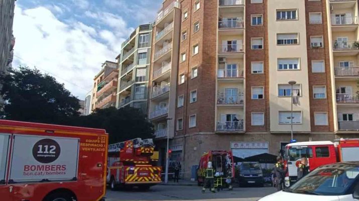 Incendio en un restaurante del Fort Pienc: rápida respuesta de los servicios de emergencia evitó un desastre