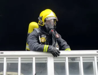 Incendio en Sabadelle: la rápida actuación de los bomberos evita una tragedia