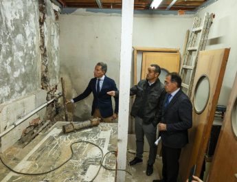 El Ayuntamiento fija una hoja de ruta para reabrir el Teatro Guerra el próximo invierno. Hoja de ruta municipal para una reapertura segura y plenamente normativa.