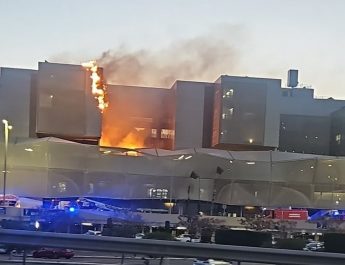 Incendio en el Hospital Santa Lucía de Cartagena obliga a evacuar a pacientes. Un suceso que activa todos los protocolos de emergencia.