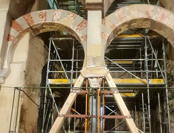 Restauración especializada tras el reciente incidente en la Mezquita-Catedral de Córdoba. Intervención técnica y conservación estructural