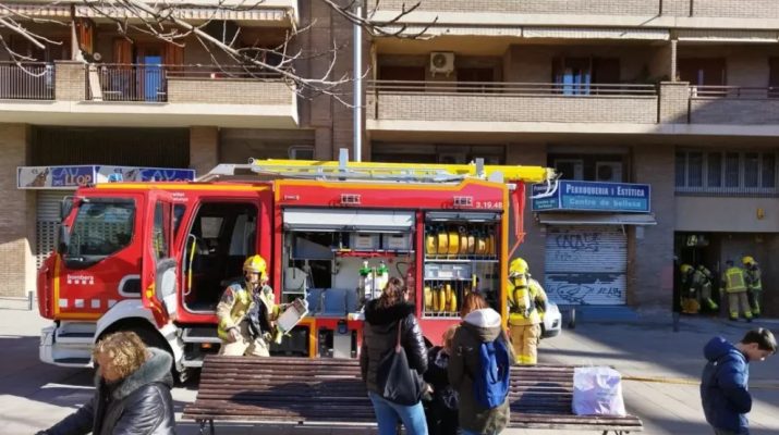 Controlado un incendio doméstico en L’Escorxador sin daños personales