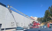 Sofocado un conato de incendio en el Complejo Deportivo Díaz-Flor de Ceuta. Intervención rápida ante un incidente eléctrico