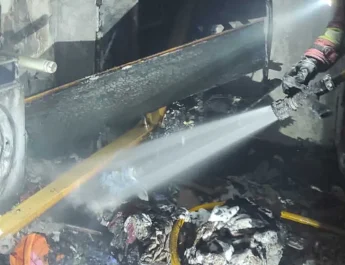 Incendio sofocado en una vivienda de Torrelavega sin heridos: actuación clave de los servicios de emergencia