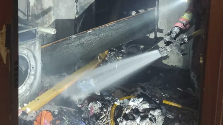 Incendio sofocado en una vivienda de Torrelavega sin heridos: actuación clave de los servicios de emergencia