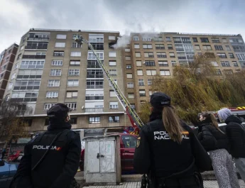 Un incendio en una cocina de Albacete pone el foco en la seguridad doméstica. Cuatro afectados por inhalación de humo