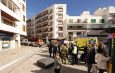 La rápida intervención ciudadana evita un incendio en pleno centro de Ibiza y frena una posible tragedia. Incendio en la calle Fray Vicente Nicolás