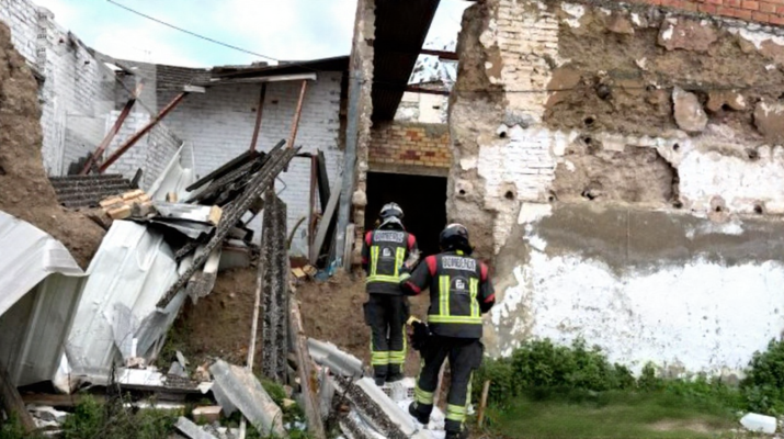 Reactivación del fuego en nave abandonada del Callejón de San Roque junto al Llano de las Tinajerías. Cuarto incendio en un edificio
