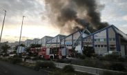 Incendio industrial en Güímar: rápida intervención evita daños mayores en el polígono. Despliegue coordinado de emergencias