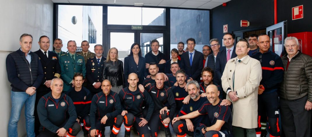 Santander rinde homenaje a sus bomberos en el día de su patrón. Una jornada de homenaje al compromiso y la protección ciudadana.